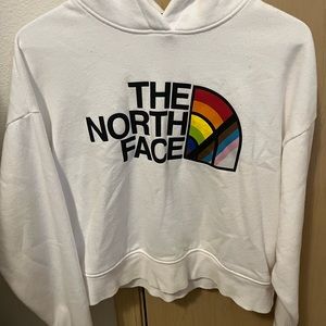 Women’s North Face cropped hooded sweatshirt
